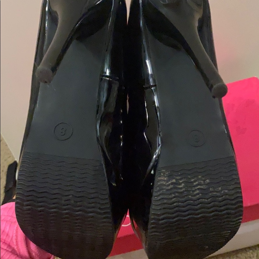 Shoes - Picture 3 of 3